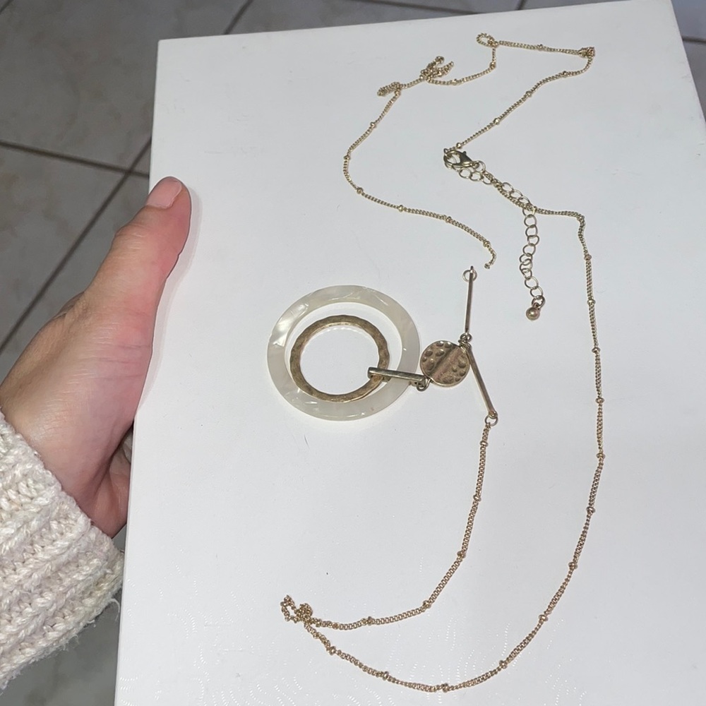 Very Vero Necklace